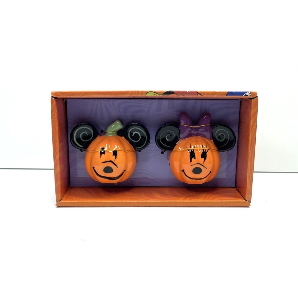 Disney Mickey Mouse And Minnie Mouse Halloween Pumpkin Salt And Pepper Shakers